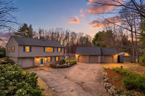 68 White Rock Hill Rd, Bow, NH 03304