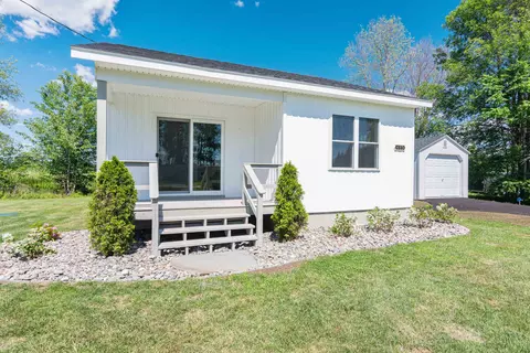 489 Lakewood Dr #38 & 39, Swanton, VT 05488