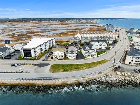 View/Area - 501 Ocean Blvd #1, Hampton, NH 03842 photo 9 of 13