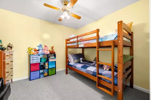 Bedroom - 501 Ocean Blvd #1, Hampton, NH 03842 photo 6 of 7