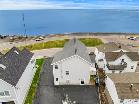 501 Ocean Blvd #1, Hampton, NH 03842
