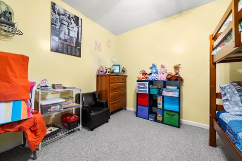 Bedroom - 501 Ocean Blvd #1, Hampton, NH 03842 photo 7 of 7