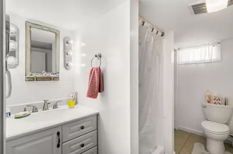 Bath - 501 Ocean Blvd #1, Hampton, NH 03842 photo 2 of 2