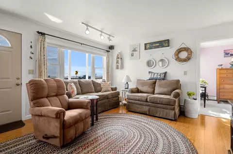 Living - 501 Ocean Blvd #1, Hampton, NH 03842 photo 1 of 6
