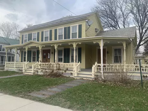 235 Main St, Poultney, VT 05764