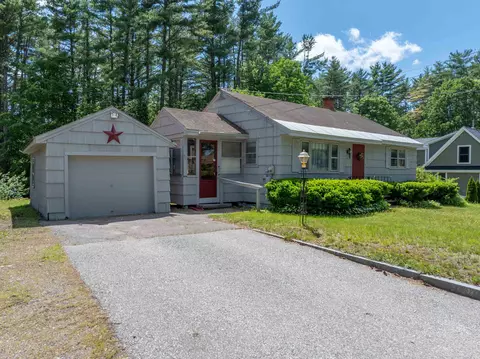 92 Gilmanton Rd, Belmont, NH 03220