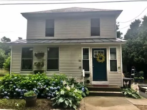 16 Willow St, Brattleboro, VT 05301