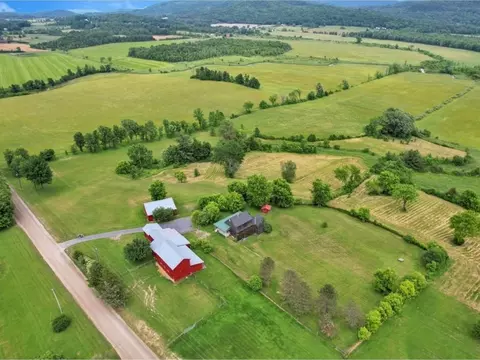 3642 Lime Kiln Rd, New Haven, VT 05472