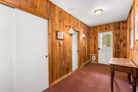 Entry Way - 6 Sirod Rd, Windham, NH 03087 photo 3 of 4
