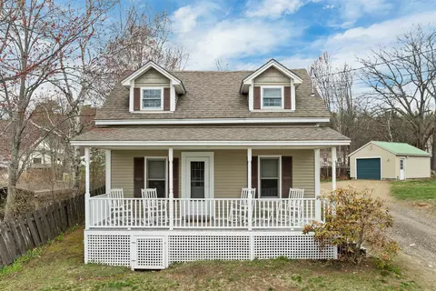 256 Pine St, Laconia, NH 03246