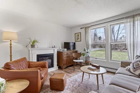 52 Sanborn Rd, East Kingston, NH 03827