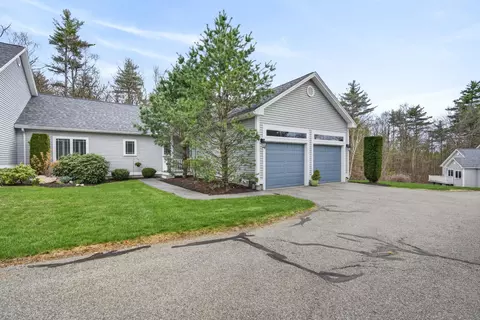 56 Gordon Mountain Rd, Windham, NH 03087