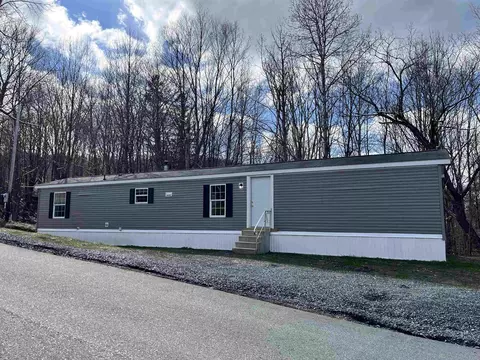 67 Brook St, Orange, VT 05641