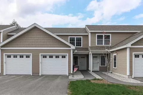 606 Southfield Ln, Peterborough, NH 03458