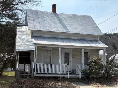 39 Safford Rd, Royalton, VT 05068