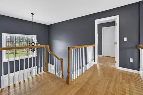 Entry Way - 12 Leclair Dr, Hudson, NH 03051 photo 4 of 4