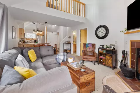 329 Village Cir #V8, Killington, VT 05751