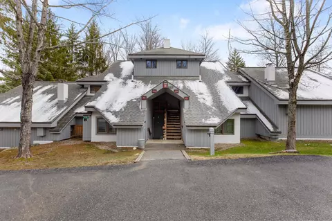 329 Village Cir #V8, Killington, VT 05751