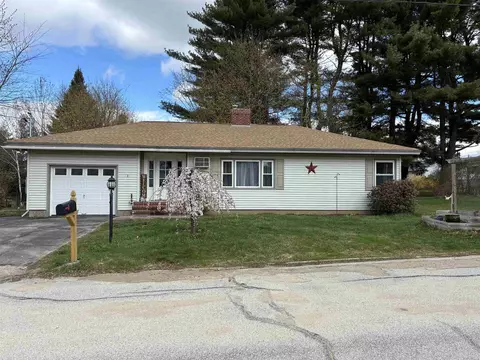 1 Sunset Ave, Allenstown, NH 03275