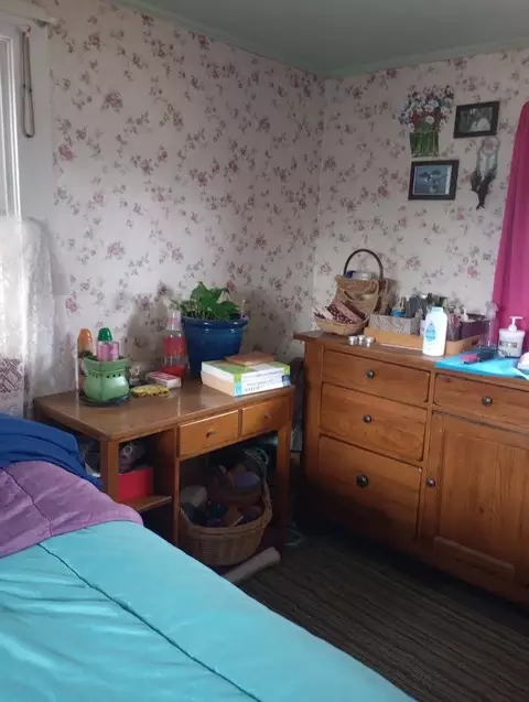 Bedroom - 809 Vermont Route 102, Canaan, VT 05903 photo 1 of 3