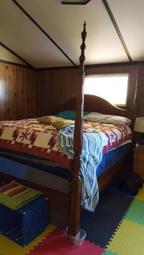 Bedroom - 809 Vermont Route 102, Canaan, VT 05903 photo 3 of 3