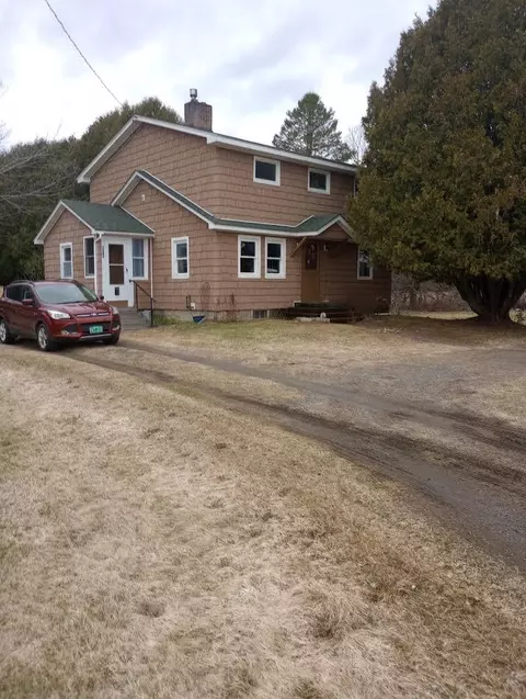 809 Vermont Route 102, Canaan, VT 05903