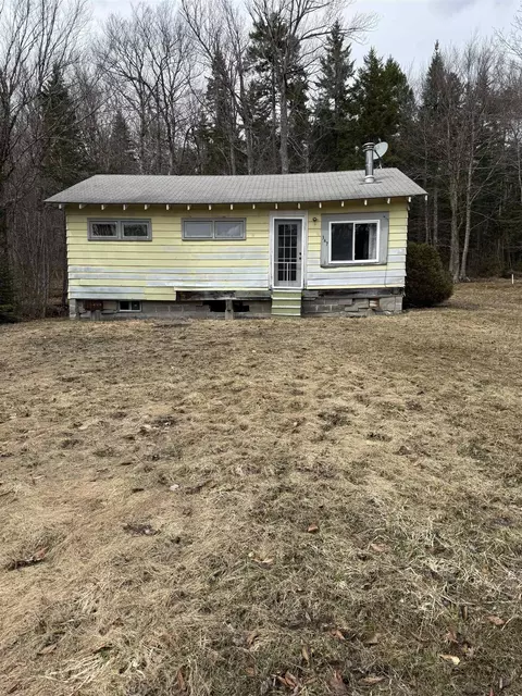 347 Hickory Rd, Woodford, VT 05201