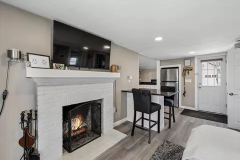 9 Hillcrest Ave, Pembroke, NH 03275