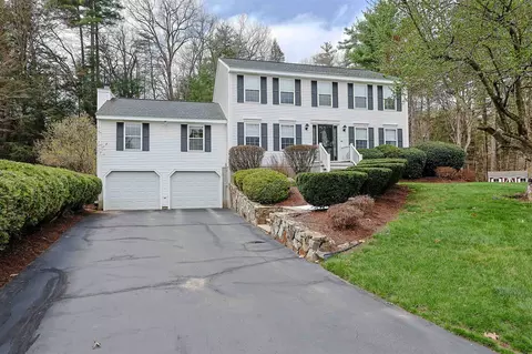14 Whitewood Ln, Merrimack, NH 03054