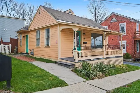 37 Green St, Vergennes, VT 05491