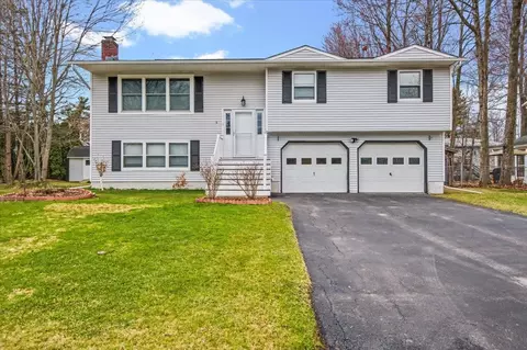 9 Hopkins St, South Burlington, VT 05403
