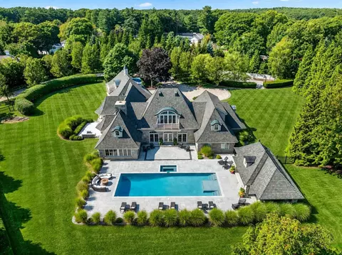 85 Wentworth Rd, Rye, NH 03870