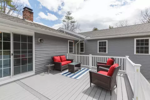 Exterior - 1057 Bound Tree Rd, Hopkinton, NH 03229 photo 6 of 16