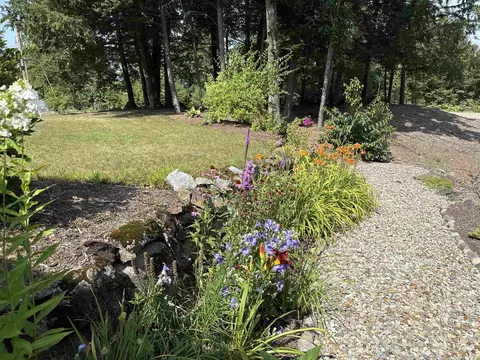 Exterior - 1057 Bound Tree Rd, Hopkinton, NH 03229 photo 16 of 16
