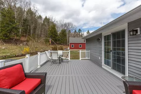 Exterior - 1057 Bound Tree Rd, Hopkinton, NH 03229 photo 7 of 16