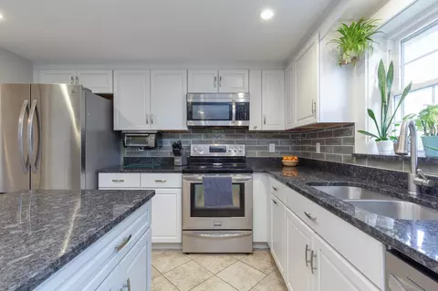 Kitchen - 1057 Bound Tree Rd, Hopkinton, NH 03229 photo 2 of 3