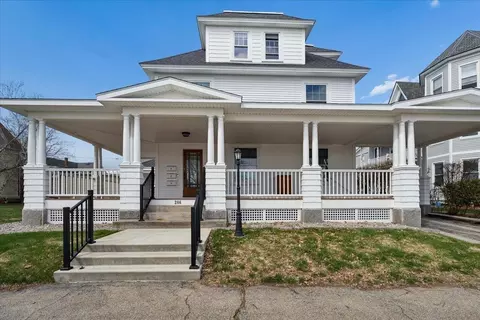 286 Coolidge Ave #2, Manchester, NH 03102