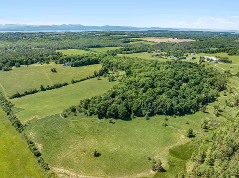 1555 Spear St, Charlotte, VT 05445