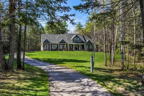 79 Thunder Rd, Fremont, NH 03044