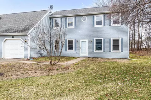 5 Elm Cir # A, Jericho, VT 05465
