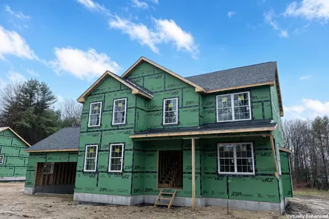 684 Portland St, Rochester, NH 03867