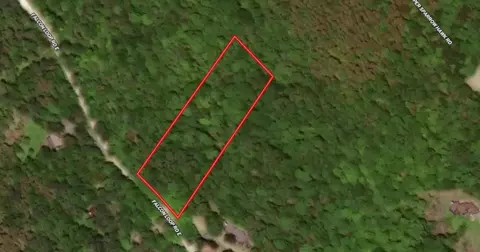 223 Falcon Loop Rd E, Rochester, VT 05767
