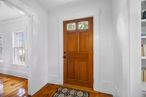 Entry Way - 64 Kingston Rd, Exeter, NH 03833 photo 4 of 9