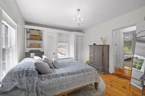Bedroom - 64 Kingston Rd, Exeter, NH 03833 photo 6 of 7