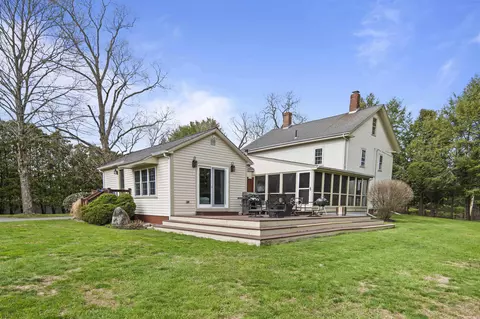 Exterior - 64 Kingston Rd, Exeter, NH 03833 photo 3 of 10