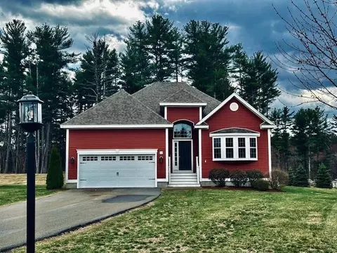 2 October Ln #1, Londonderry, NH 03053