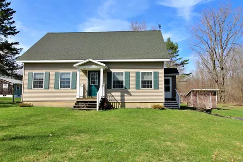 31 Ethan Ln, Alburgh, VT 05440