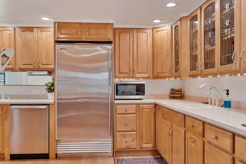 Kitchen - 7 Redman St, Hampton, NH 03842 photo 3 of 5