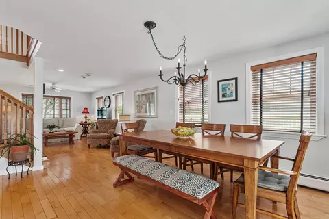 Dining - 7 Redman St, Hampton, NH 03842 photo 2 of 4