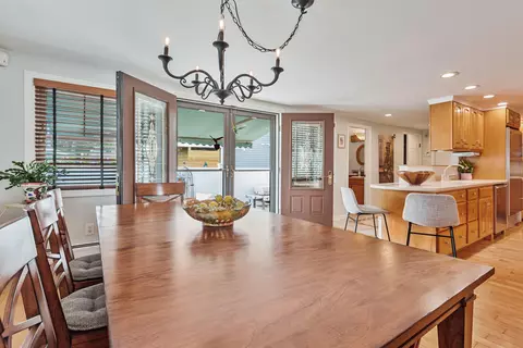 Dining - 7 Redman St, Hampton, NH 03842 photo 4 of 4